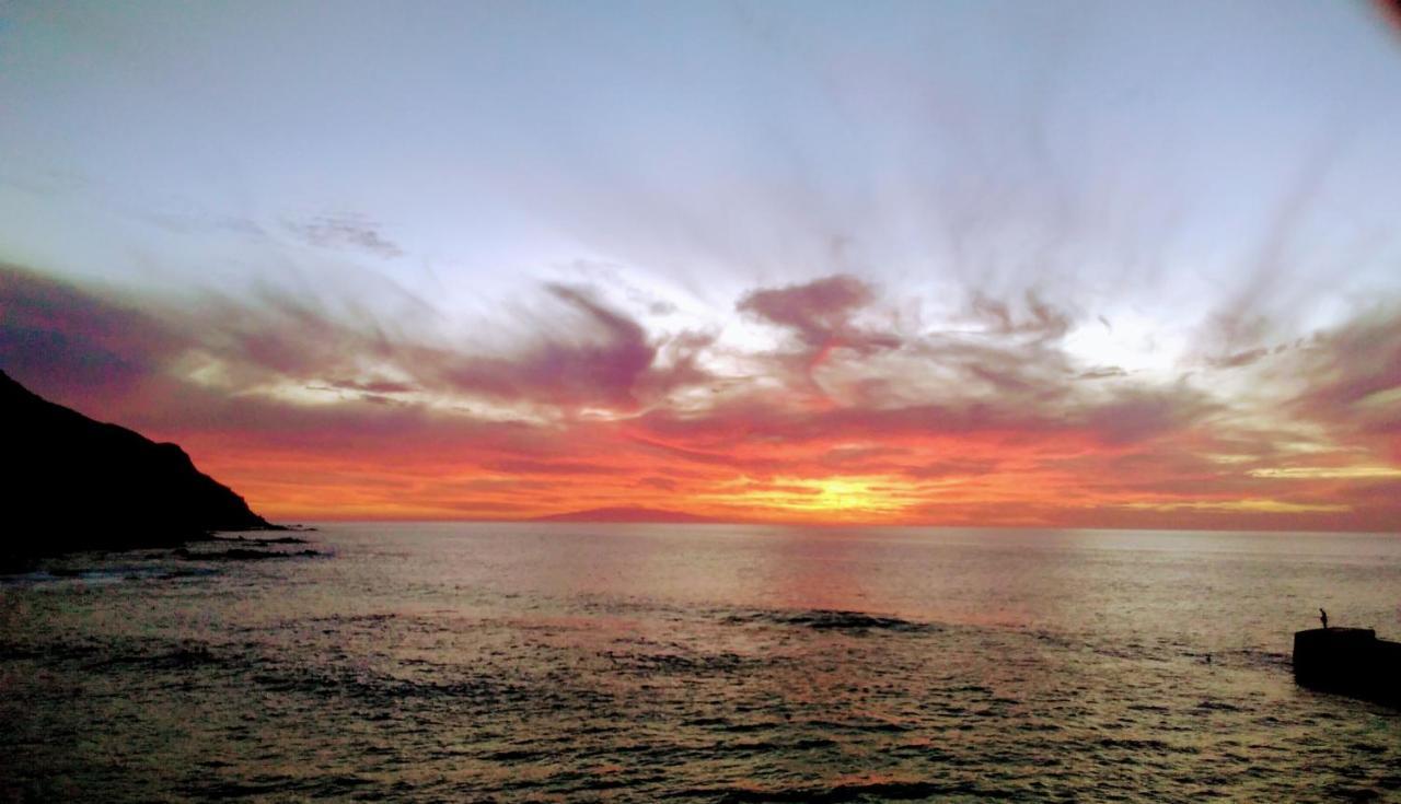 Sunset In The Atlantic Apartamentos Playa De Alojera Vallehermoso Ngoại thất bức ảnh